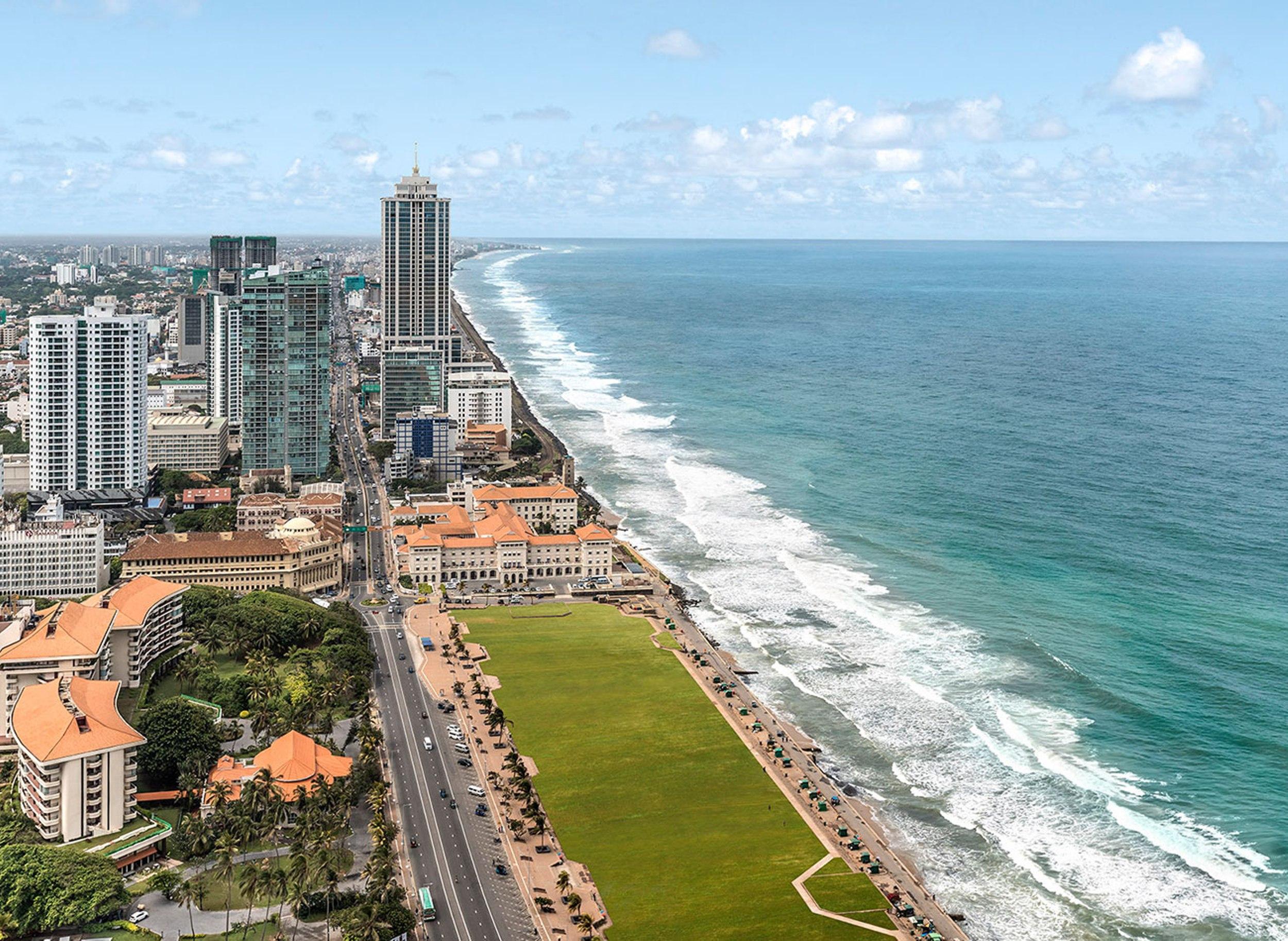 Shangri-La Коломбо Экстерьер фото Aerial view of the Boca Raton Resort