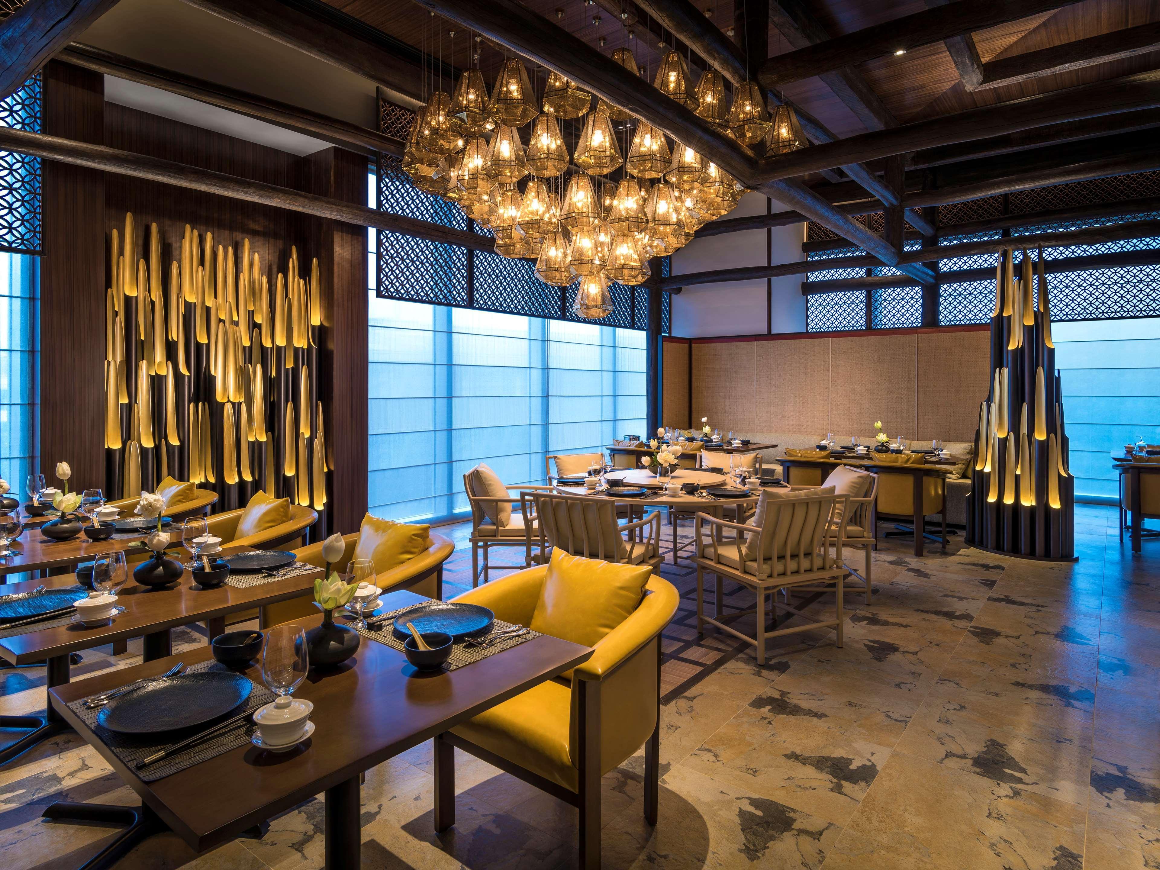 Shangri-La Коломбо Экстерьер фото The interior of the restaurant