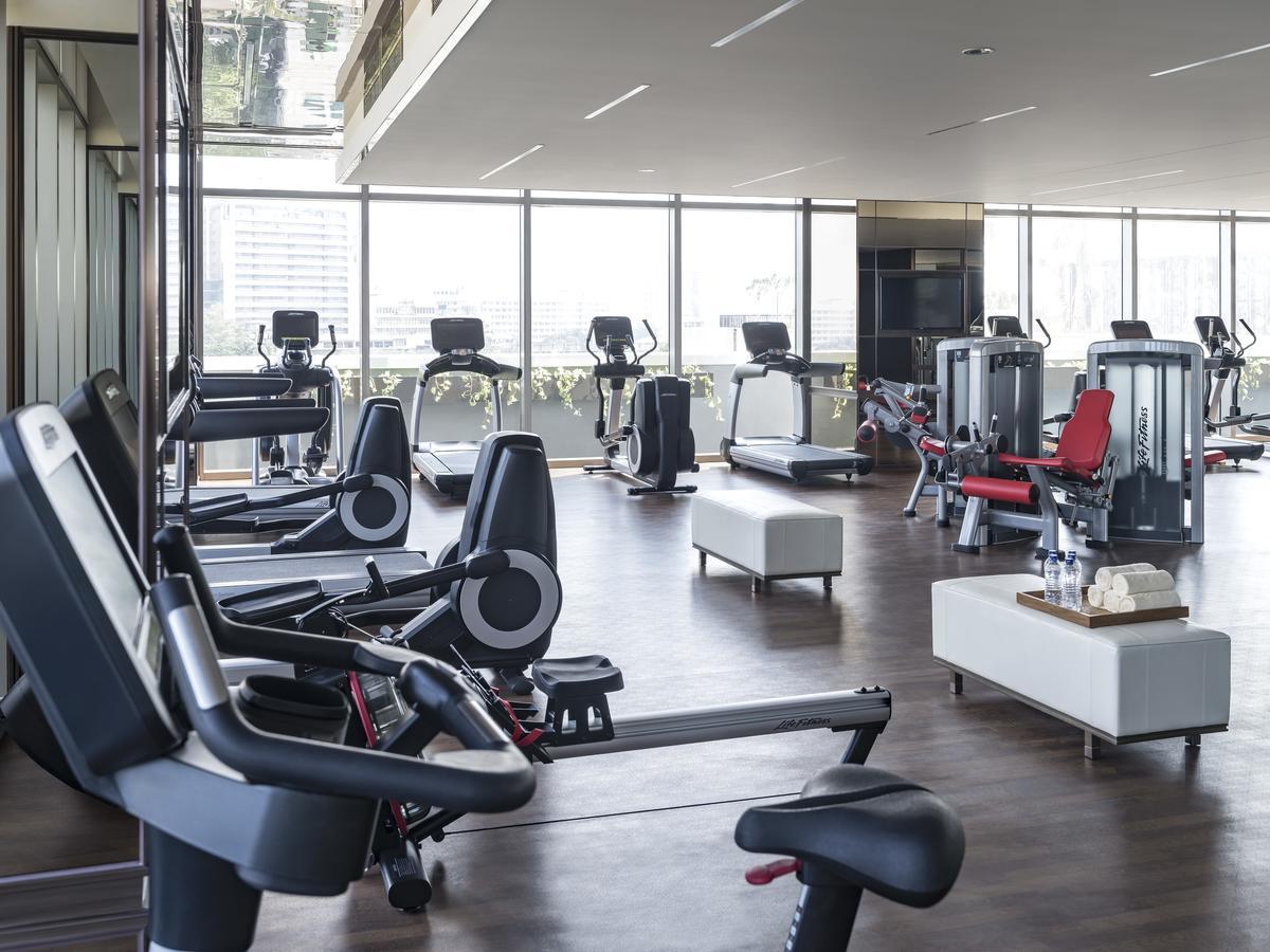 Shangri-La Коломбо Экстерьер фото The gym at the Mandarin Oriental, Bangkok