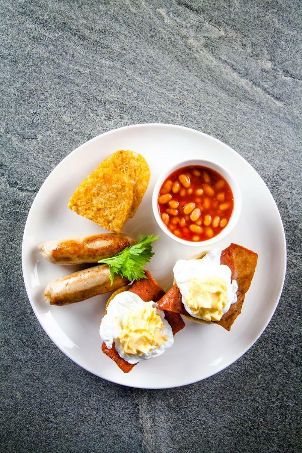 Shangri-La Коломбо Экстерьер фото English breakfast